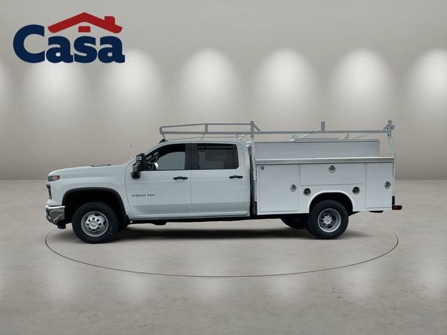 2026 Chevrolet Silverado 3500 HD Chassis Cab — interior view