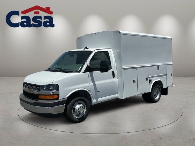 2026 Chevrolet Express Cutaway 3500